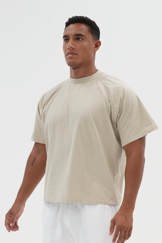 Men's long raglan sleeve T-shirt